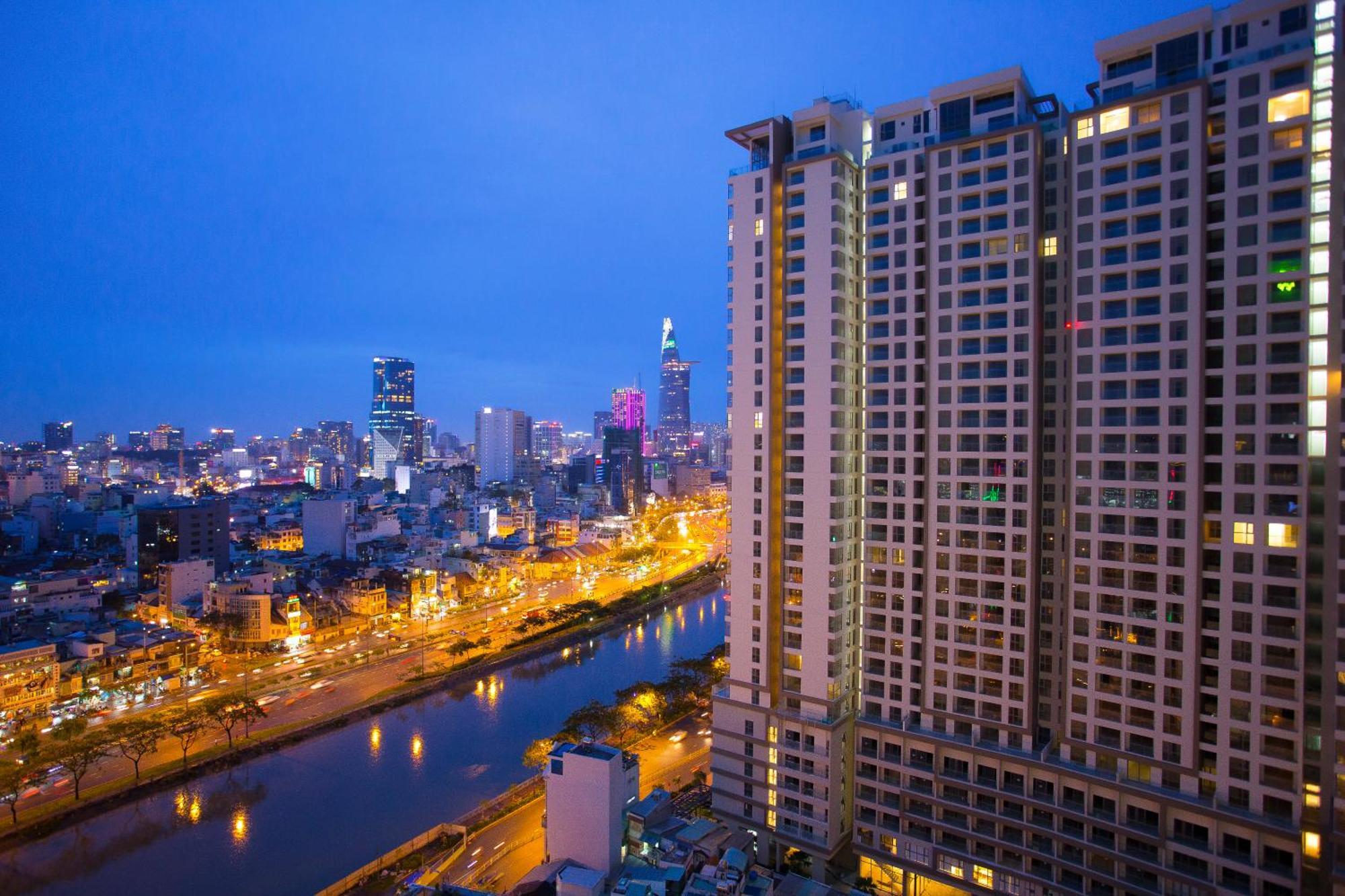 Stay With Me Saigon Apartment - Rivergate Residence Ho Şi Min Dış mekan fotoğraf